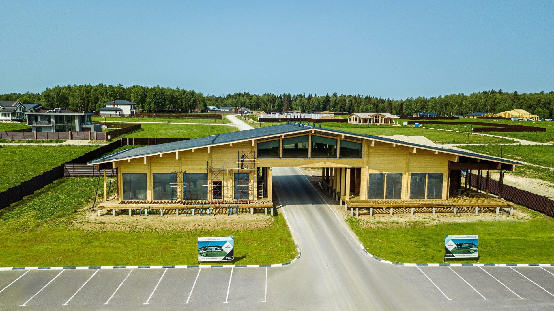 Участок V96, 10 соток, ИЖС, примыкает к хвойному лесу — КП Green Forest Club, Ступино